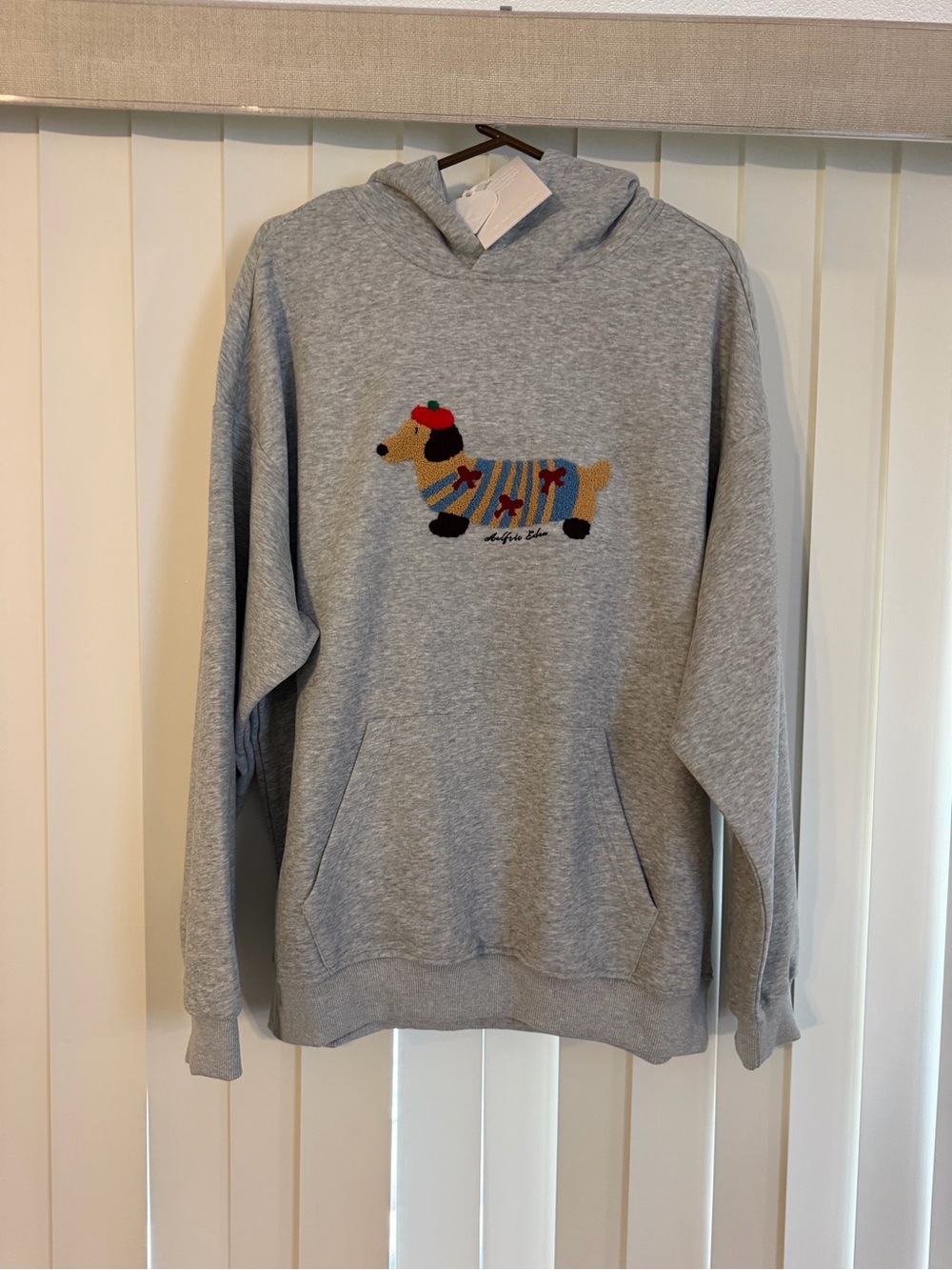 Aelfric Eden Gray Crewneck Hoodie with Multicolor Embroidered Dachshund M